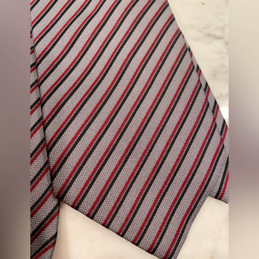 NWT. 100% Silk Tie. Imported.